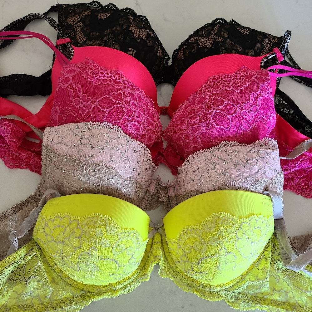 5 Victoria Secret 34B push up bras